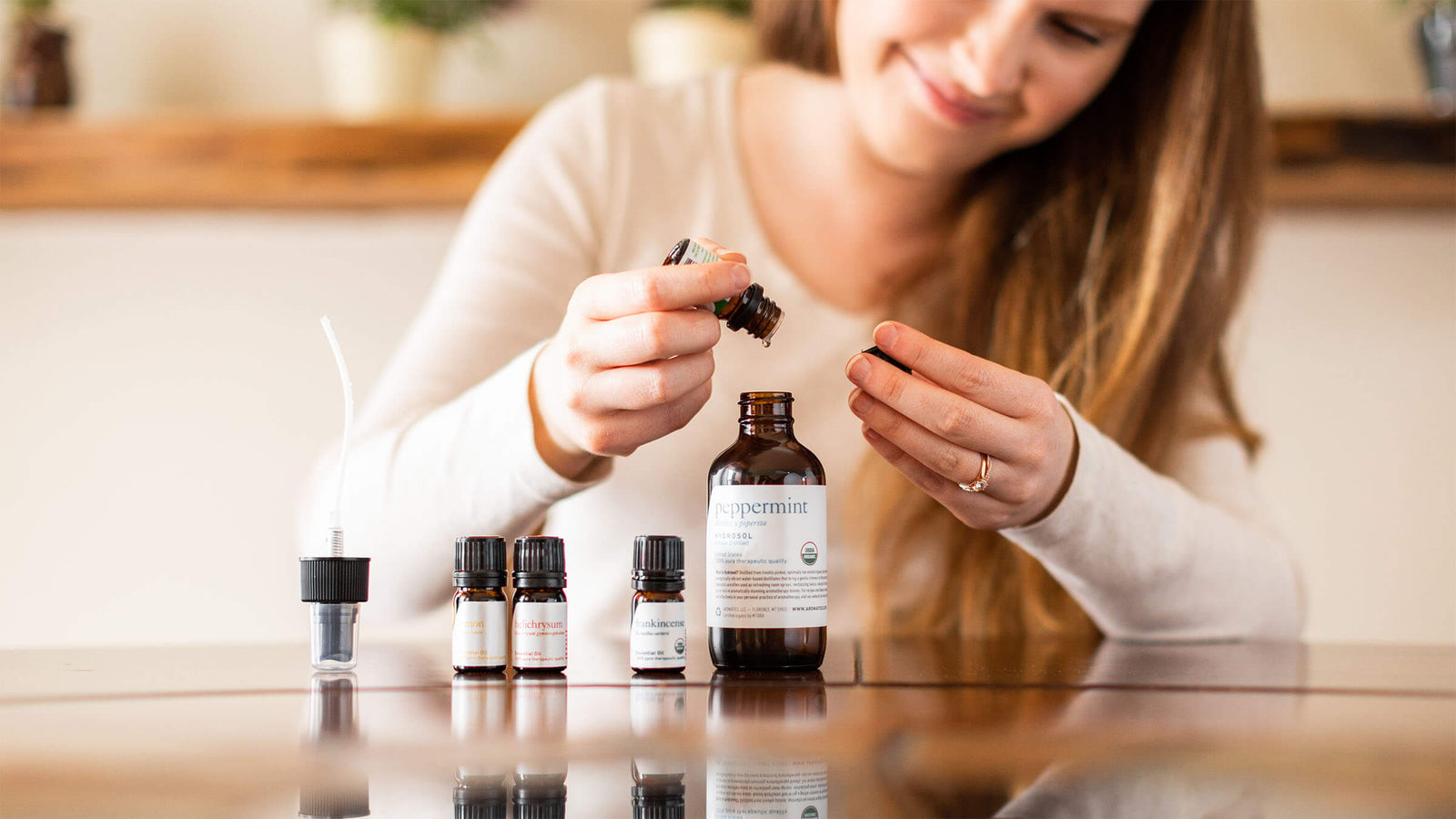 Blending essential oils based on aromas
