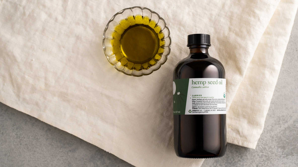 Hemp seed oil: how Cannabis sativa oil nourishes skin